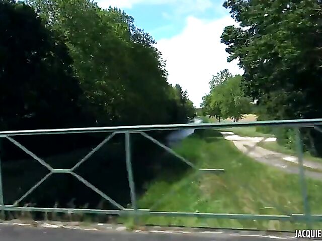 Mature outdoor anal with red-haired French woman Julie