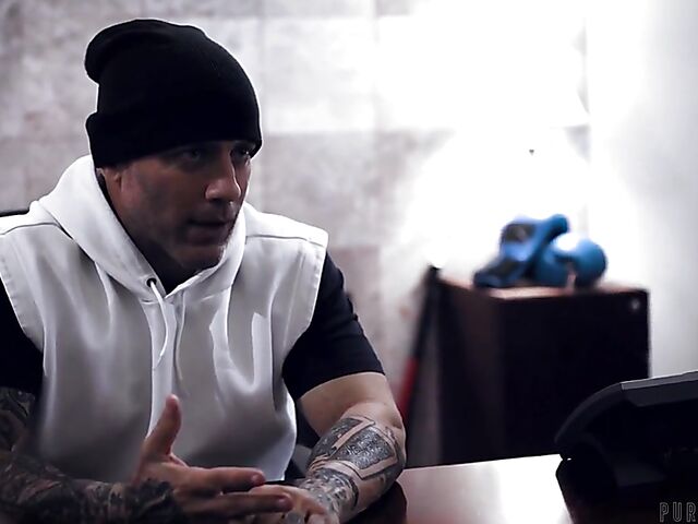 Sarah Vandella's milf big tits and experienced pussy for Zac Wild