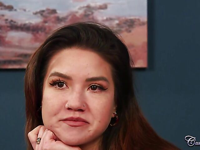 Skinny Maya Luna gets down on her knees for cum on her face