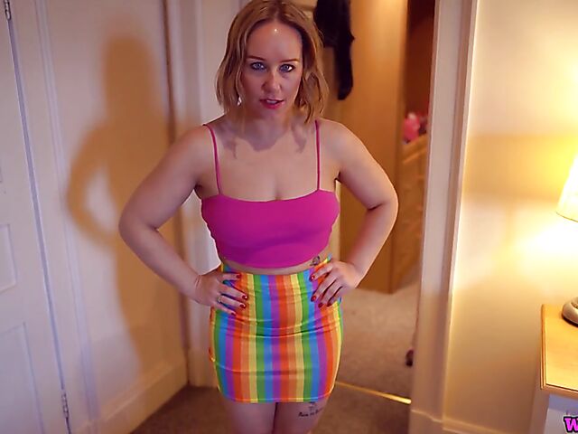 Wank it now with Scottish MILF Ashley Rider