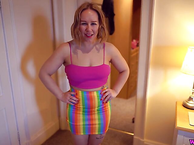 Wank it now with Scottish MILF Ashley Rider