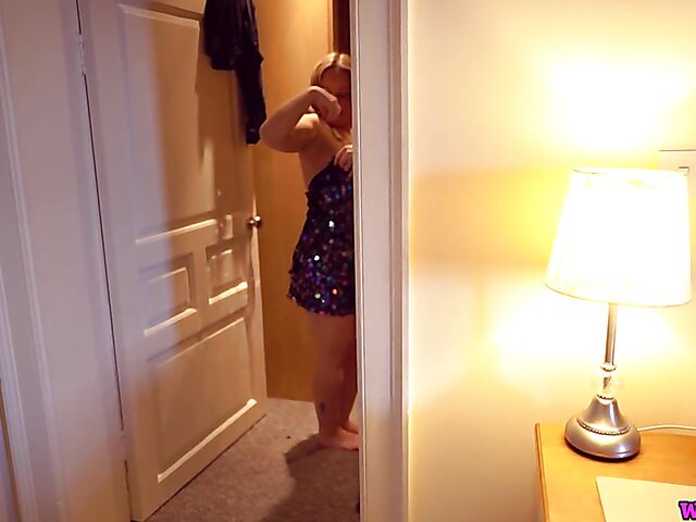 Wank it now with Scottish MILF Ashley Rider