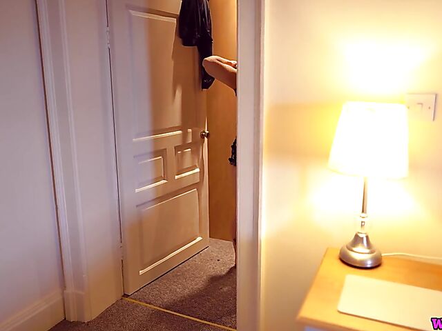 Wank it now with Scottish MILF Ashley Rider