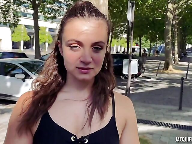 French anal FFM 3some with Claire and Verena