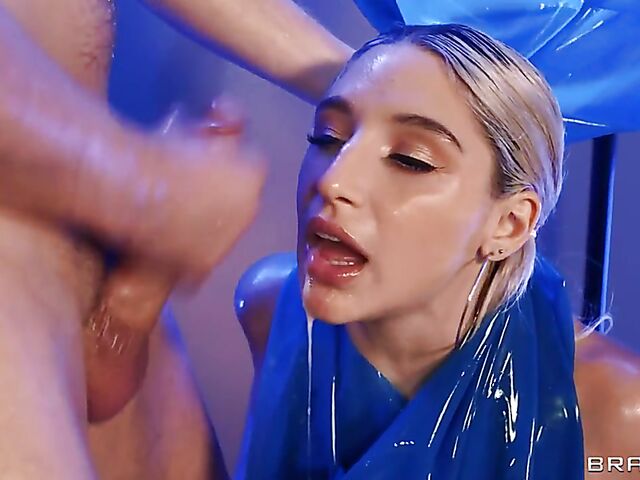 Oiled ass worship and anal with Abella Danger in Big Wet Butts