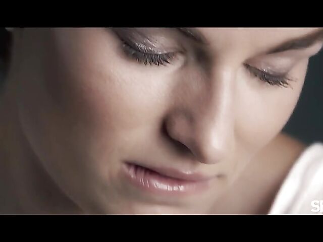 Sensual massage and perfect sex with Lee Anne