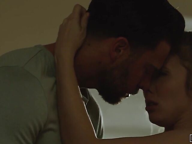 All natural Lena Paul and Seth Gamble have a good time