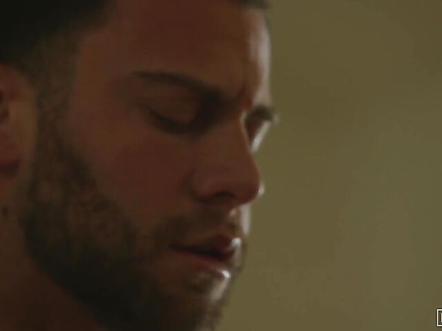 All natural Lena Paul and Seth Gamble have a good time