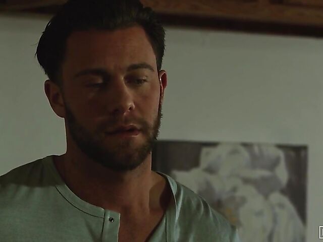 All natural Lena Paul and Seth Gamble have a good time