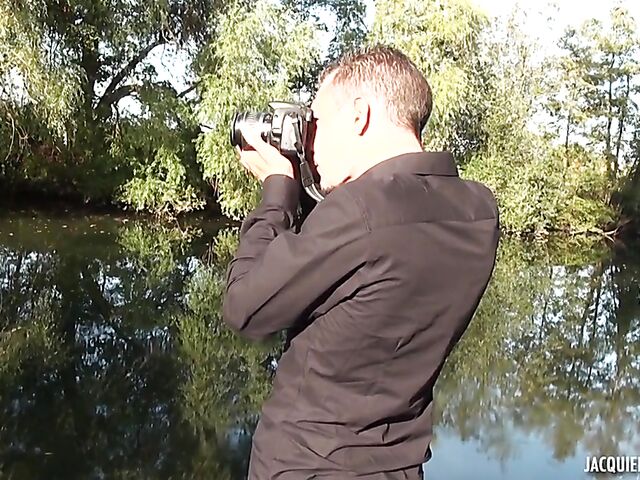 Flora - Cute MILF with glasses anal outdoor with a dirty French photographer