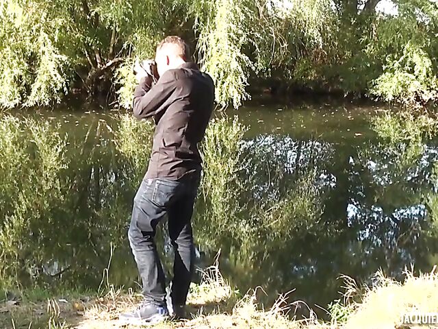 Flora - Cute MILF with glasses anal outdoor with a dirty French photographer