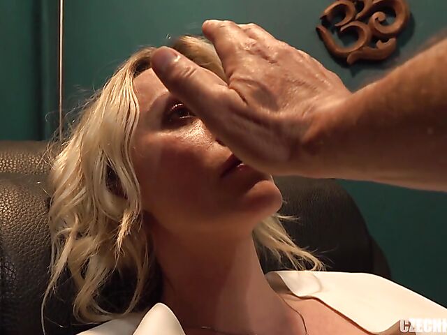 Mrs Sona's hypnotized fuck with hard fisting and anal squirt