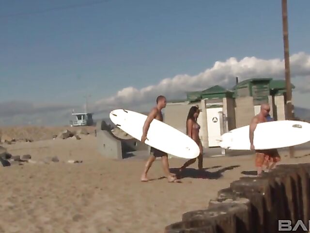 Big breasted Anissa Kate DP in her sexy bikini after beach pick up