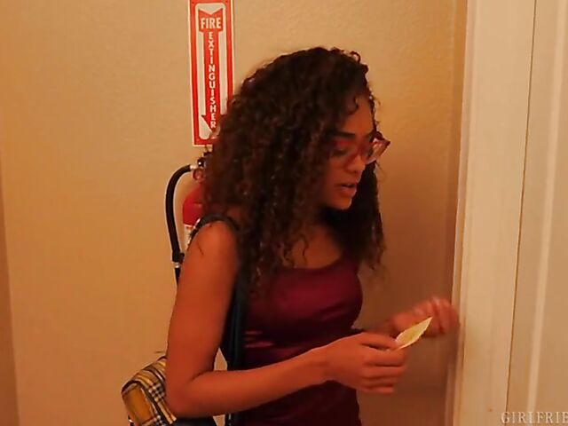 Interracial young lesbians Alex Coal and Scarlit Scandal are very romantic