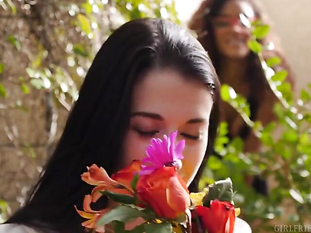 Interracial young lesbians Alex Coal and Scarlit Scandal are very romantic