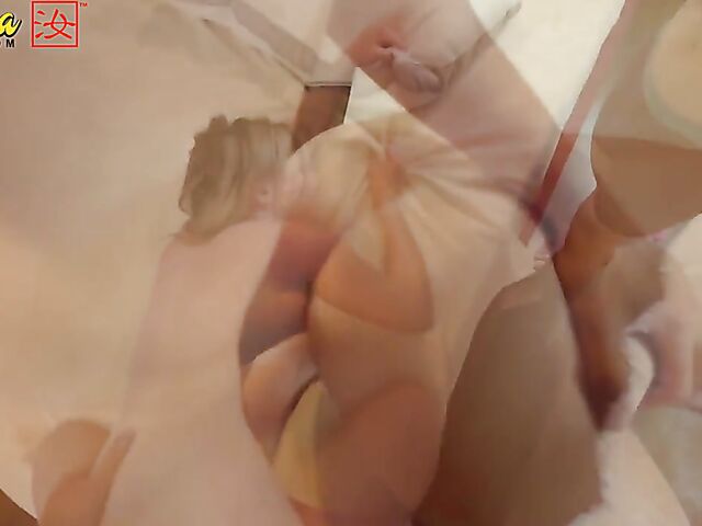 AMWF asian guy gets his dick sucked and fucked by Britney Light