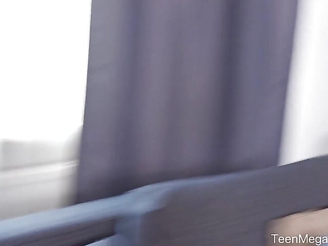 Hungarian teen Mona Blue gets picked up by a horny tourist