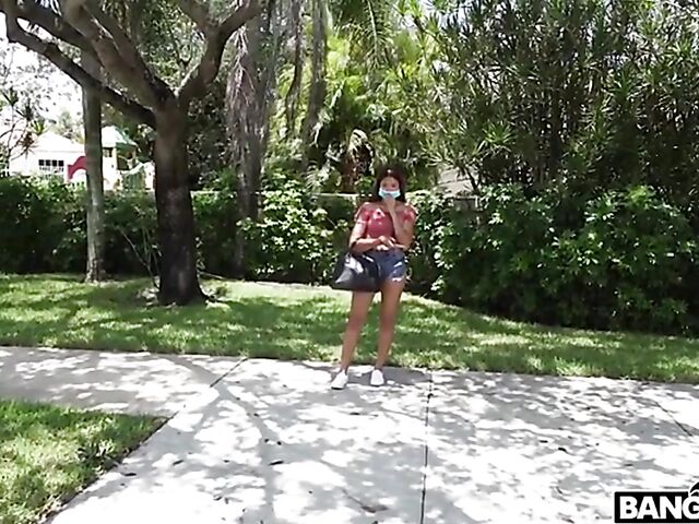 Quarantine bang van ride with asian slut Michelle Anderson