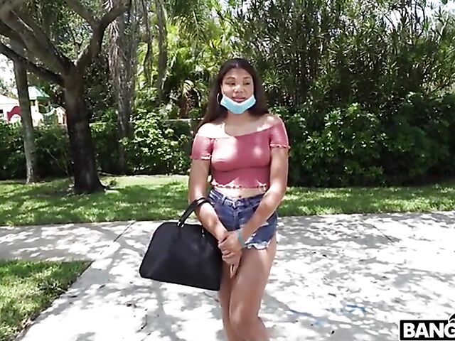 Quarantine bang van ride with asian slut Michelle Anderson