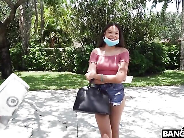 Quarantine bang van ride with asian slut Michelle Anderson