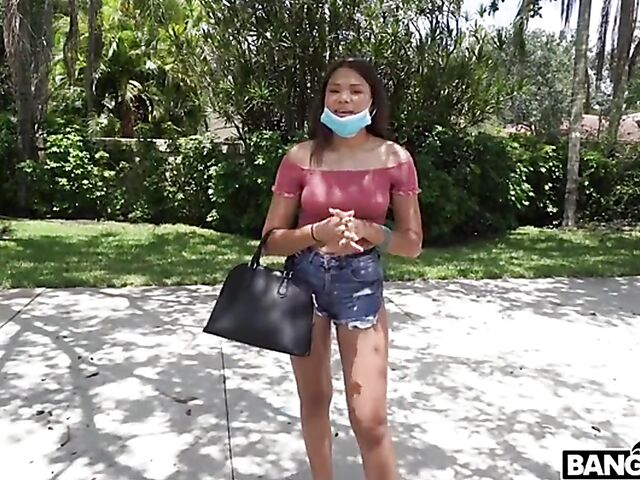 Quarantine bang van ride with asian slut Michelle Anderson