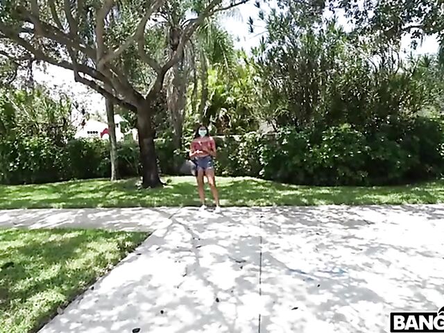 Quarantine bang van ride with asian slut Michelle Anderson