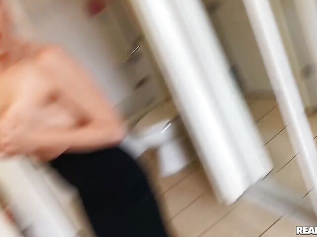 Blonde with big naturals Chloe Kinks loves toys and cock