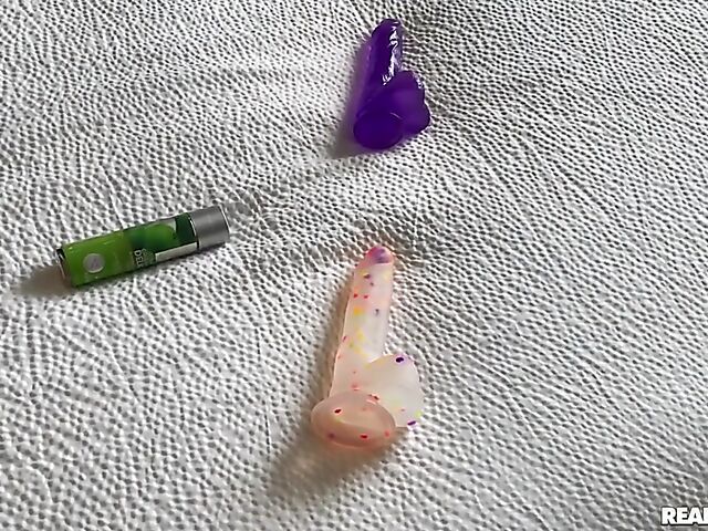 Blonde with big naturals Chloe Kinks loves toys and cock