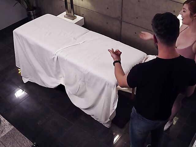 Body massage and milking table hand job at the same time with Valentina Nappi and Lauren Phillips