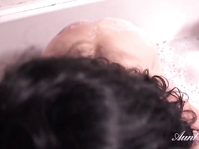 Auntie Jasmine - Dark haired MILF bath masturbation