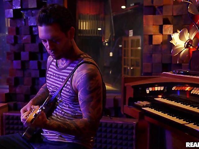 Ember Snow - Dark skinned asian anal with the rockstar