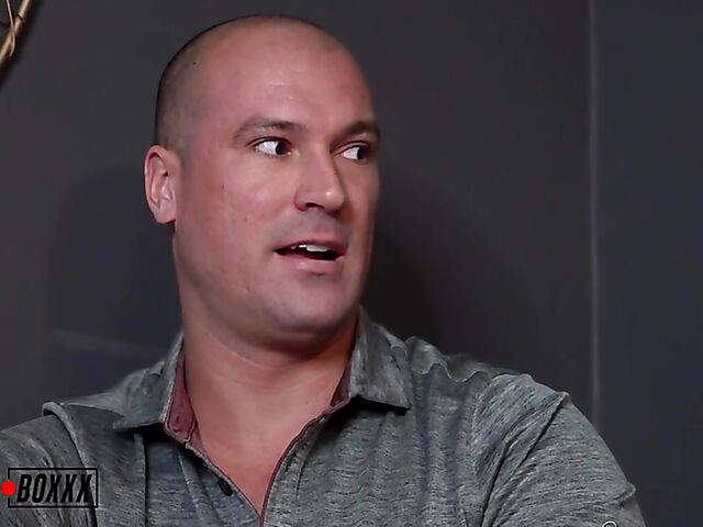 Blonde daughter in black panties Dixie Lynn gets a cock to fuck from her stepdad in her bed