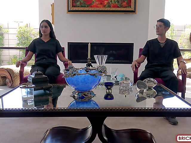 Luz & Ivan - Real couple pool fuck on a sunny afternoon