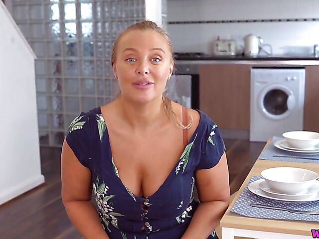 Big titted curvy MILF from New Zealand Beth wants you to watch her masturbate with her dildo