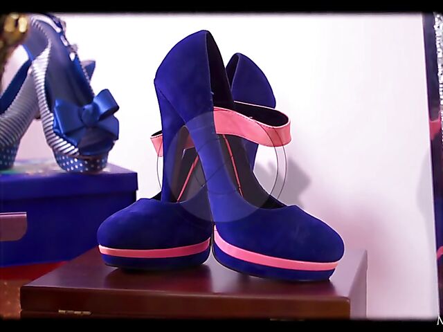 High heel shoes masturbation with Paula Shy