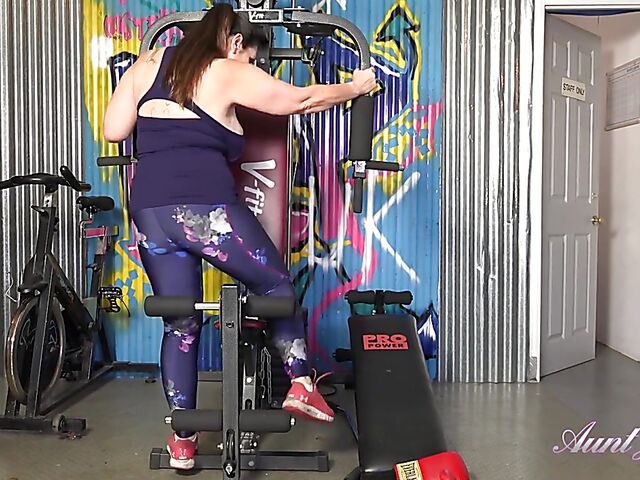 Josephine - Huge tits MILF gym solo for you