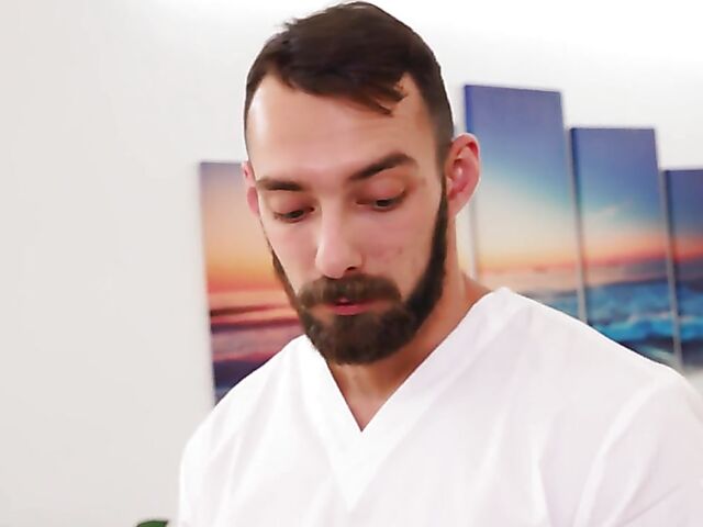 Daisy Taylor - Teen shemale massage and anal with a curious masseur