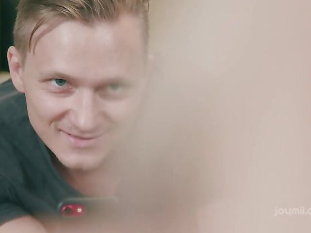 Hot teen Jenny Wild posing for her man and fucking with a passion