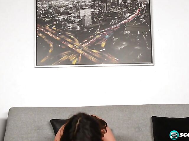 Raquel Ritz - Lingerie-clad mature fingering her ass and pussy