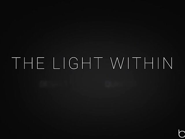 Passionate photographer fucks hot babe Desiree Dulce