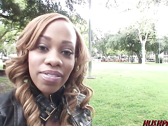 Whitezilla's big white cock in ebony slut Shimaya