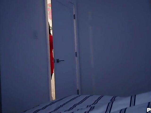 Sheena Ryder - Perv mom POV with her lucky stepson