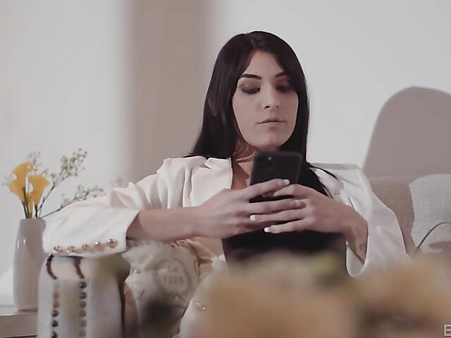 High heels fuck with long-legged brunette Dana Wold