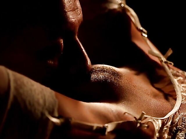 Passionate MILF pornstar Brandi Love gets some loving in the dark