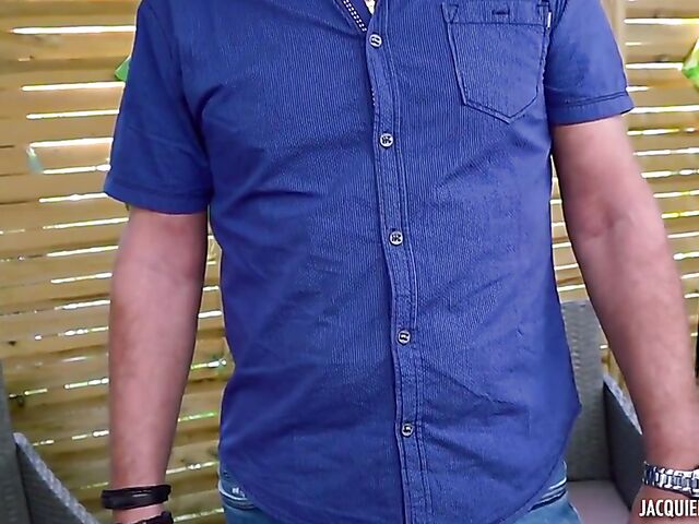 French redhead Julie and her boyfriend bang on cam