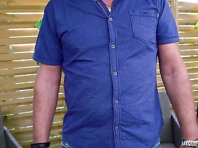 French redhead Julie and her boyfriend bang on cam