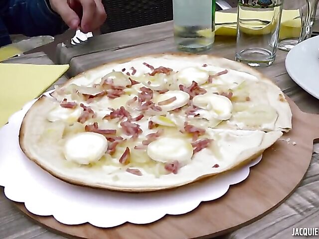 French redhead Julie and her boyfriend bang on cam