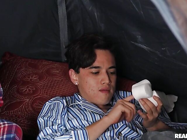 Boy fuck milf threesome with lil campers sharing curious Britney Amber