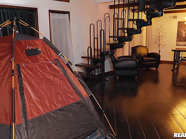 Boy fuck milf threesome with lil campers sharing curious Britney Amber