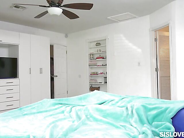 Slut sister Riley Jean can't get enough of her stepbrother's cock